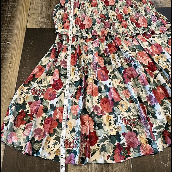 SOLD Vintage Cottagecore Floral Short Sleeve Dress Tags Attached - Picture 13 of 15